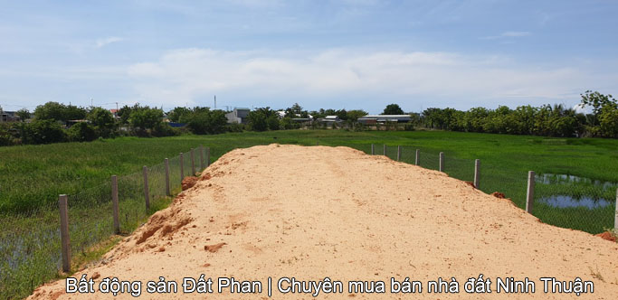 Đất nền mặt tiền 301m2 đường Ngô Đức Kế