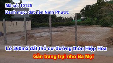 BÁN 300m2 ĐẤT THỔ CƯ GẦN TRANG TRẠI NHO BA MỌI