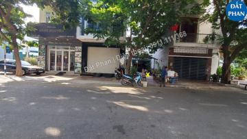 82,5m2 mặt tiền đường rộng 15,5m khu K1