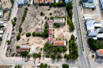 Khu dịch vụ hỗn hợp