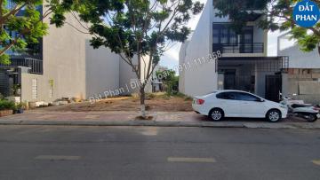 79,4m2 đường Lê Tự Nhiên khu K1 hướng đông