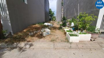 55m2 đường Nguyên Hồng khu K1 đối diện công viên cây xanh