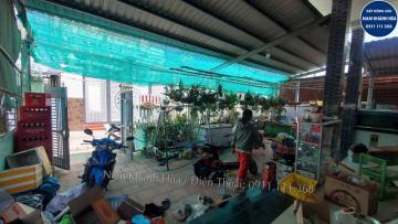 Bán nhà gần 200m2 hẻm đường Yên Ninh