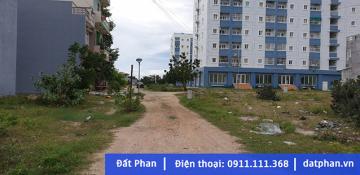 Cặp lô đất mặt tiền đường Phan Kế Bính