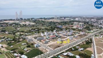100m2 mặt tiền đường Phan Bội Châu đối diện công viên thành phố